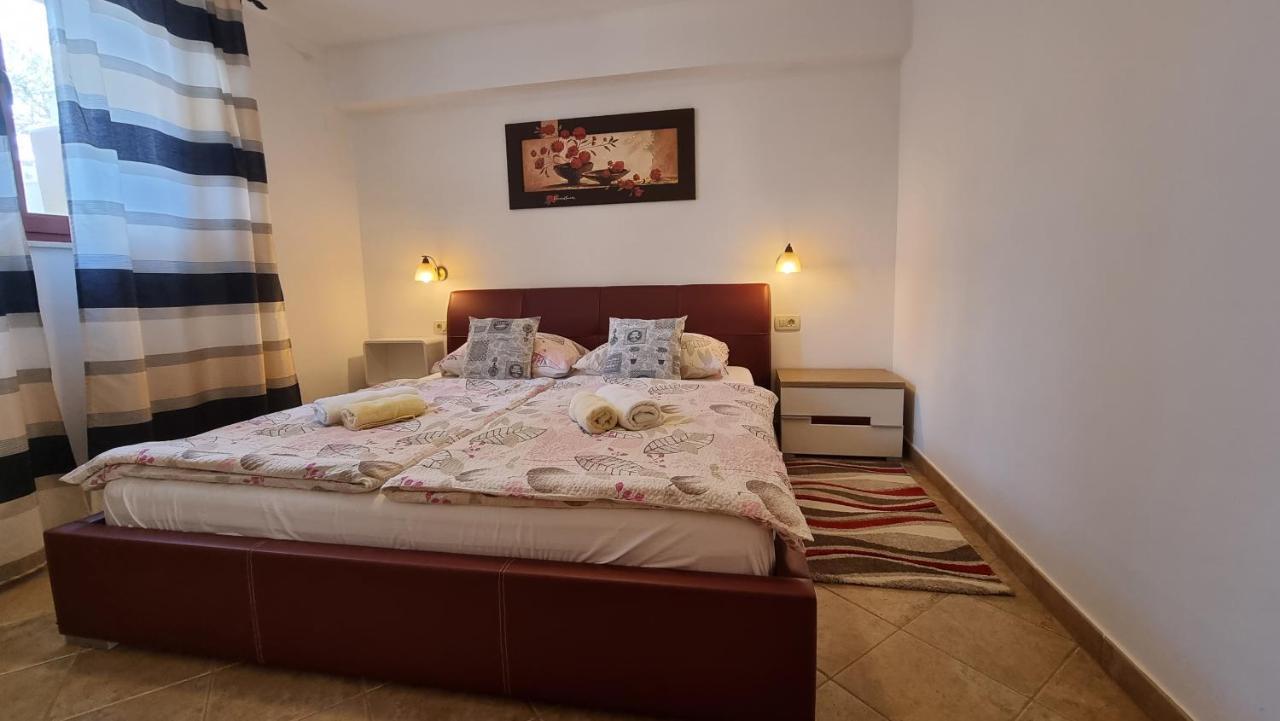 Apartmani Sidro Malinska Kültér fotó