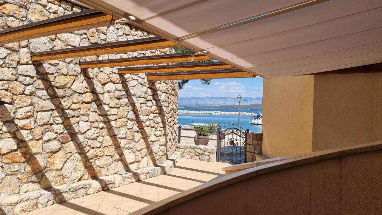 Apartmani Sidro Malinska Kültér fotó